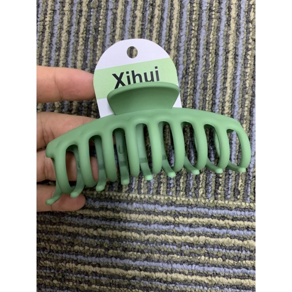 Xihui Hair clips, Big Hair Claw Clips 4 Inch Nonslip Large Claw Clip for Women Thin Hair